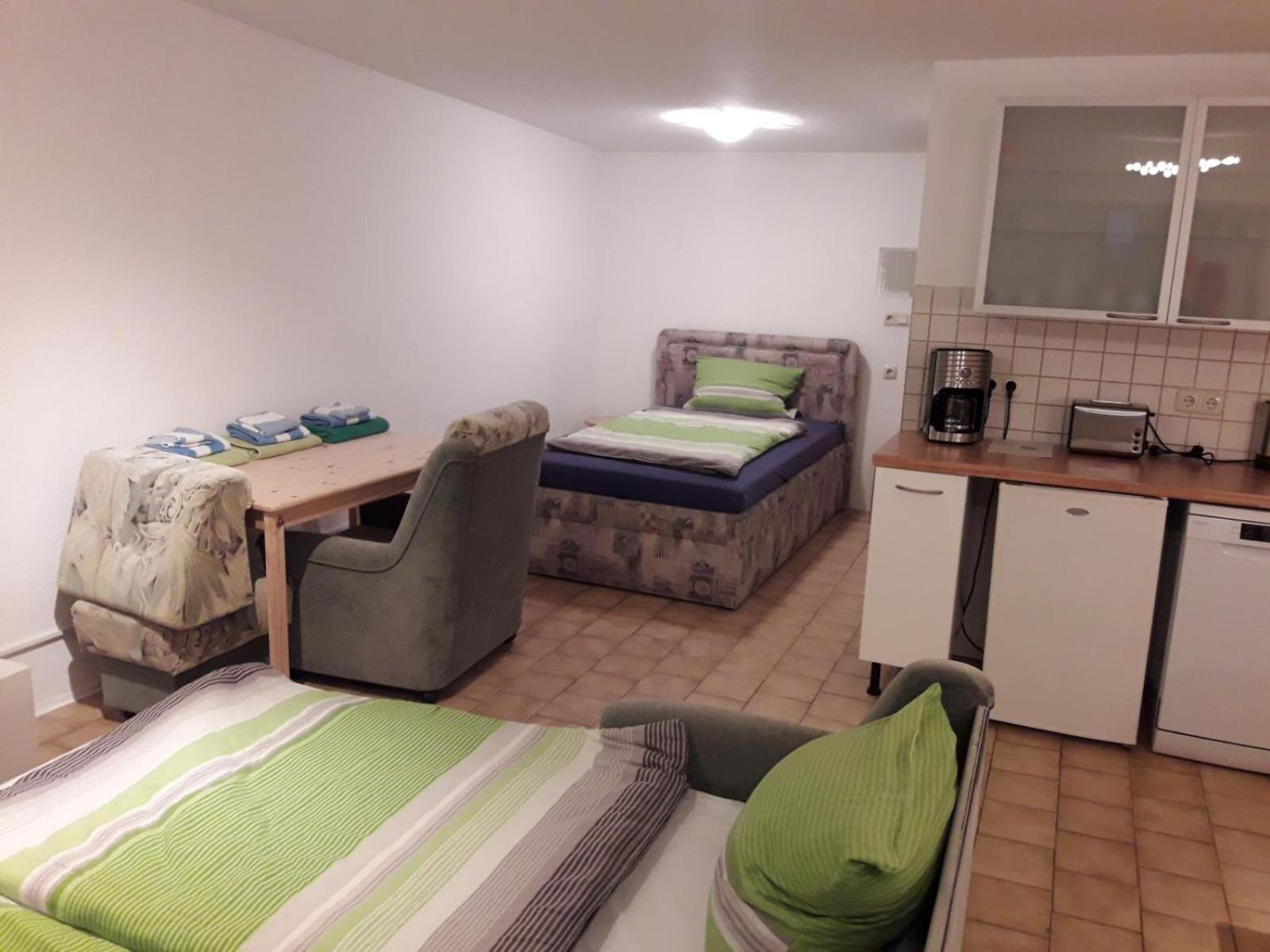 Kleine Ferienwohnung Am Stadtrand Von ライプツィヒ エクステリア 写真